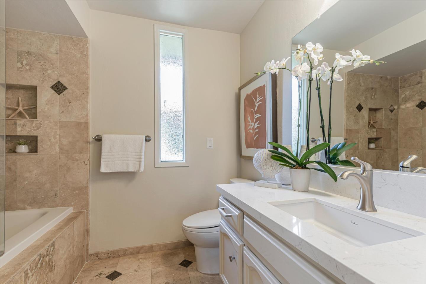 Detail Gallery Image 26 of 69 For 17 Meadow Park Cir, Belmont,  CA 94002 - 2 Beds | 2 Baths