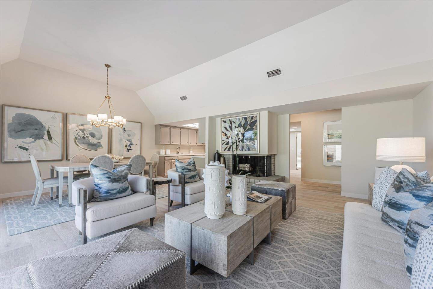 Detail Gallery Image 9 of 69 For 17 Meadow Park Cir, Belmont,  CA 94002 - 2 Beds | 2 Baths