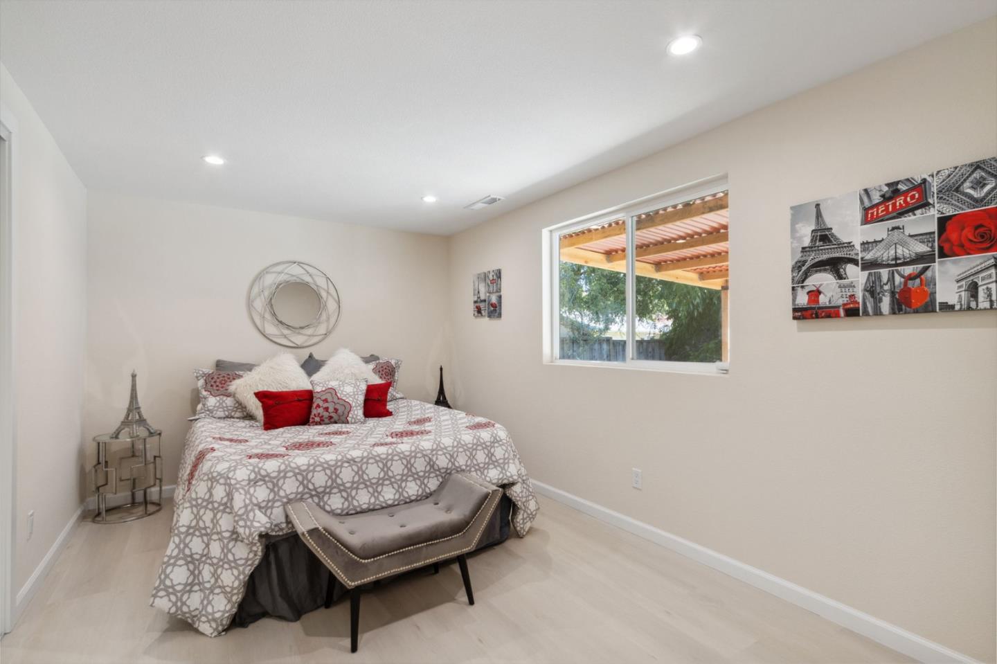 Detail Gallery Image 17 of 36 For 242 S 18th St, San Jose,  CA 95116 - 3 Beds | 2 Baths