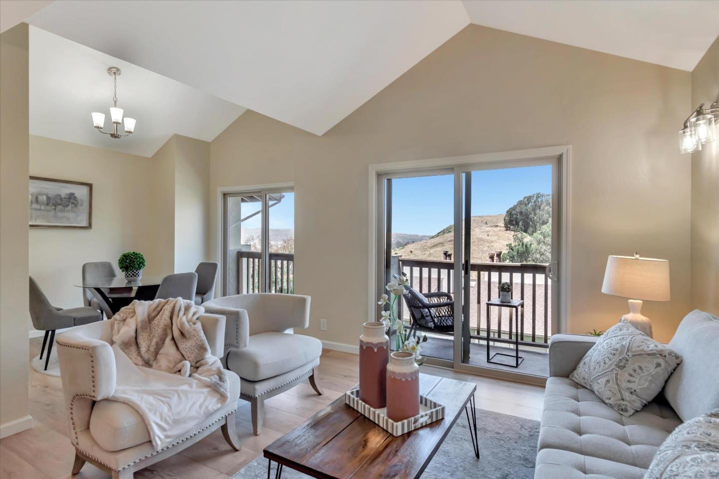 Detail Gallery Image 10 of 25 For 959 Ridgeview Ct #B,  South San Francisco,  CA 94080 - 2 Beds | 1 Baths