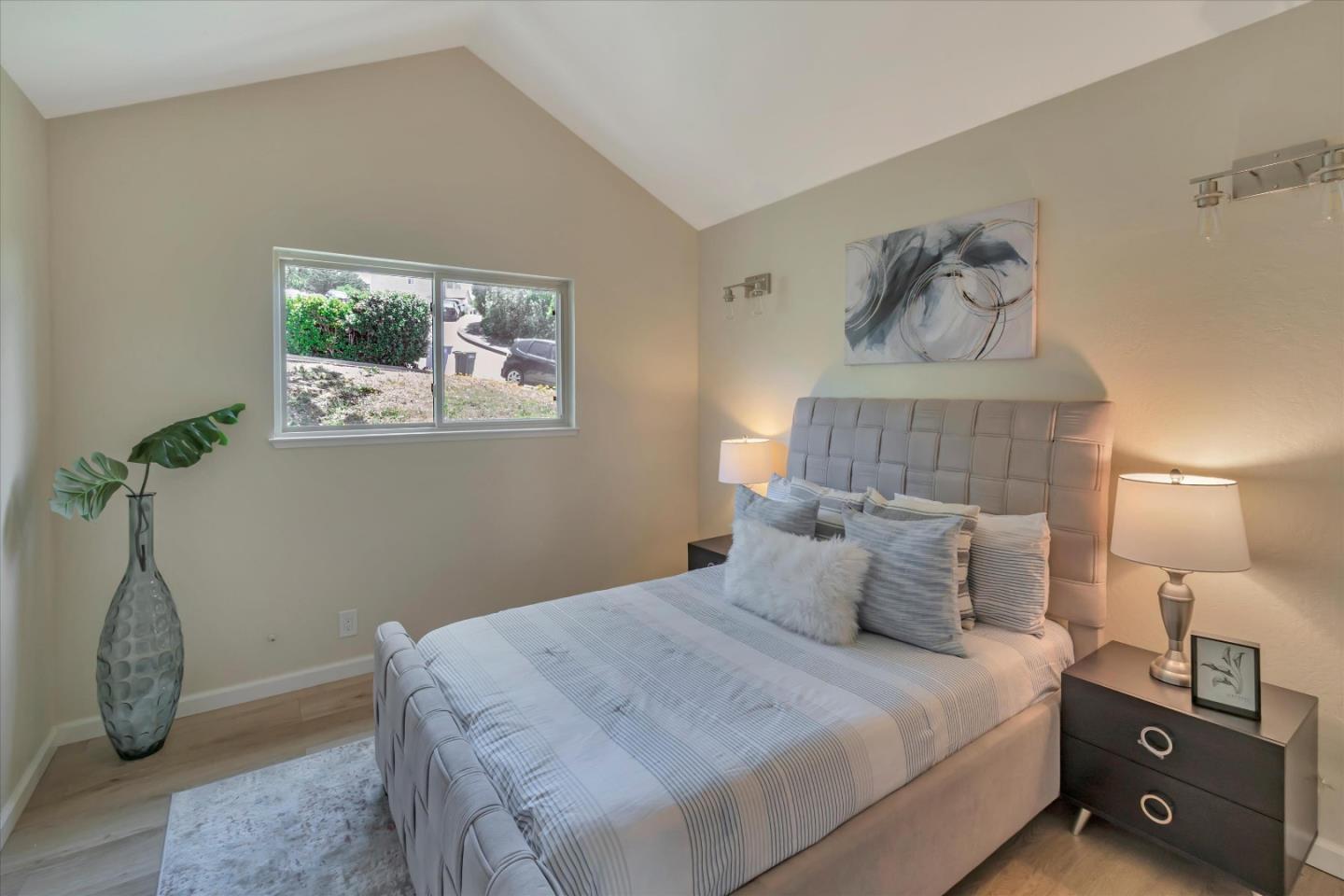 Detail Gallery Image 16 of 25 For 959 Ridgeview Ct #B,  South San Francisco,  CA 94080 - 2 Beds | 1 Baths