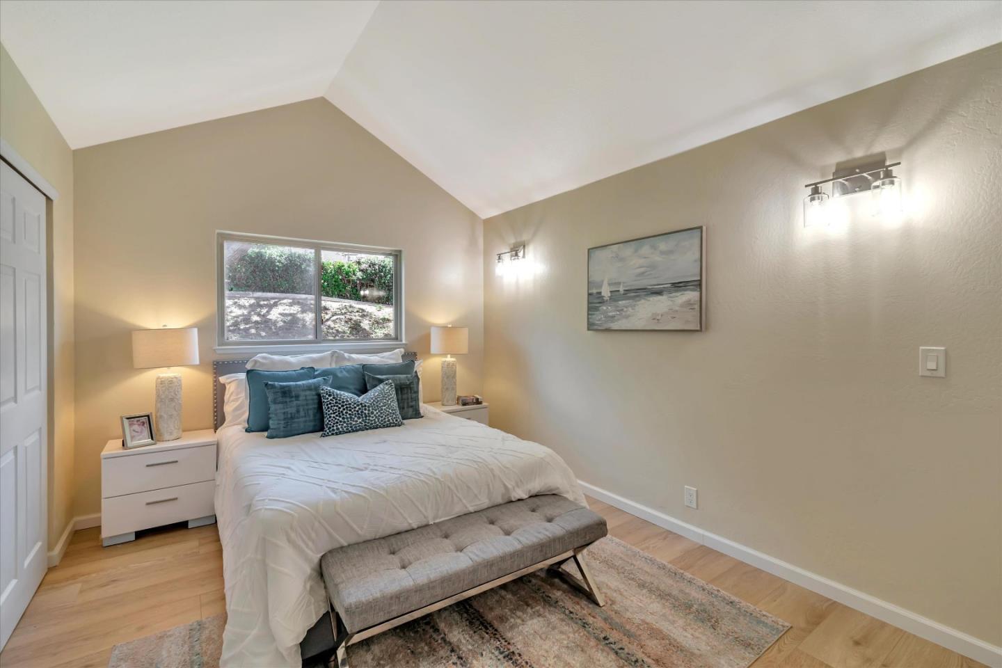 Detail Gallery Image 18 of 25 For 959 Ridgeview Ct #B,  South San Francisco,  CA 94080 - 2 Beds | 1 Baths