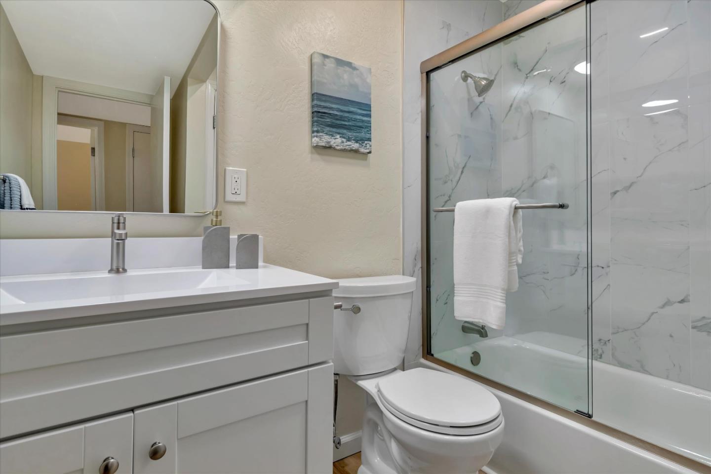 Detail Gallery Image 20 of 25 For 959 Ridgeview Ct #B,  South San Francisco,  CA 94080 - 2 Beds | 1 Baths