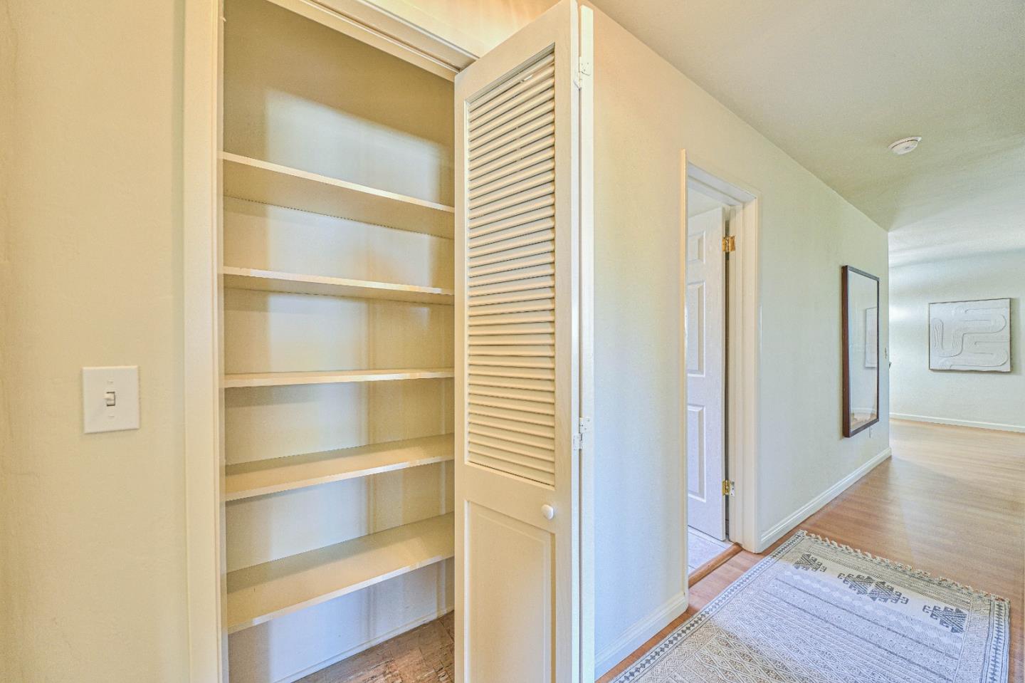 Detail Gallery Image 21 of 36 For 895 Lobos St, Monterey,  CA 93940 - 3 Beds | 1/1 Baths