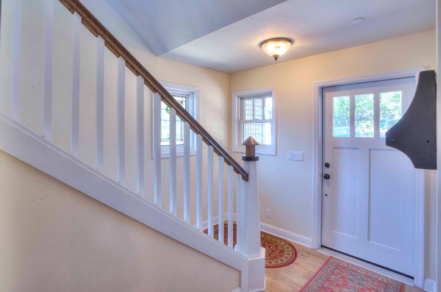 Detail Gallery Image 15 of 41 For 390 12th St, Montara,  CA 94037 - 4 Beds | 2/1 Baths