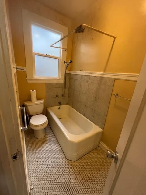 Detail Gallery Image 8 of 12 For 459 11th Ave, San Francisco,  CA 94118 - – Beds | – Baths