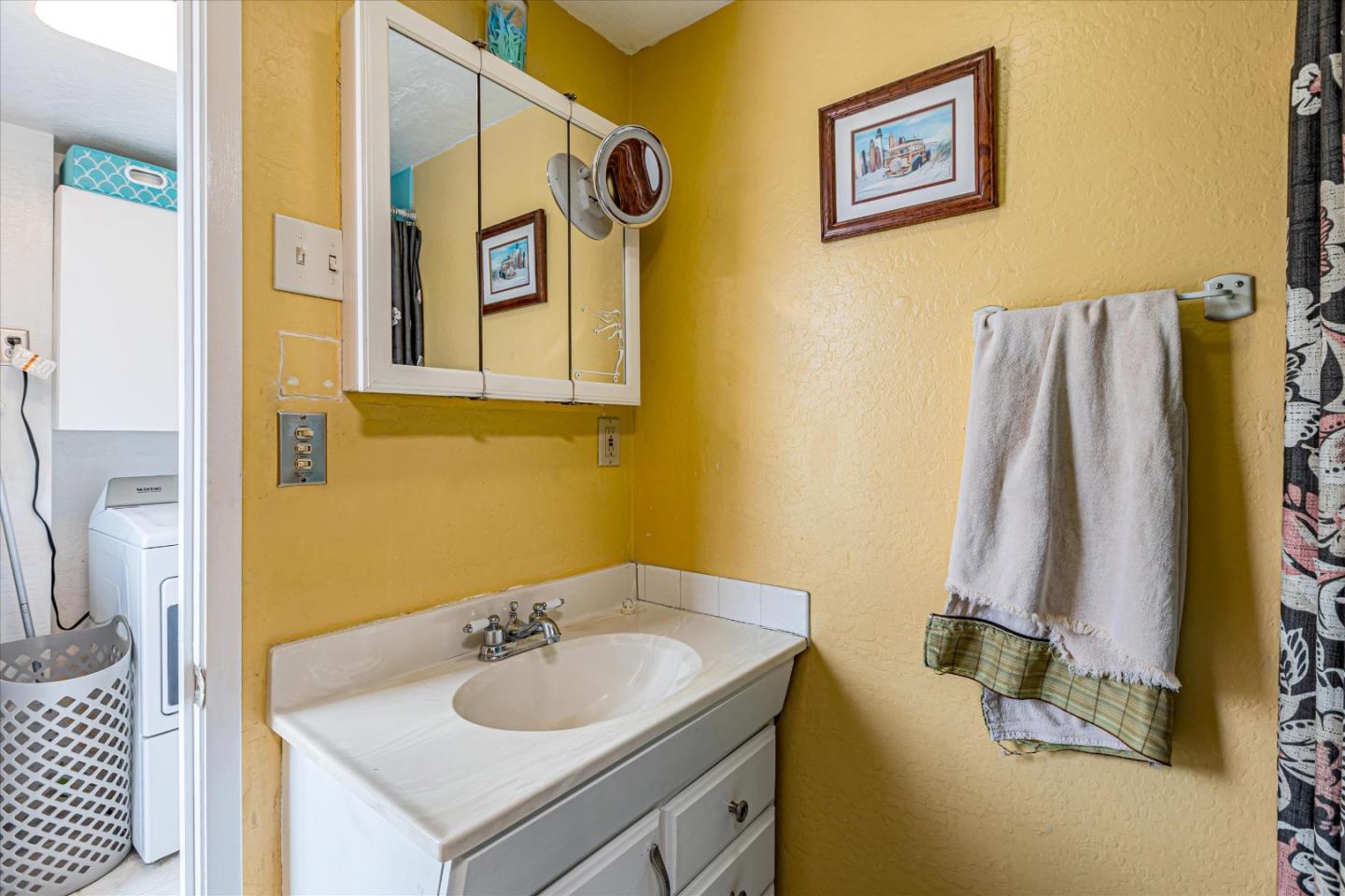 Detail Gallery Image 33 of 44 For 1212 Pierce St, Santa Clara,  CA 95050 - 3 Beds | 1 Baths