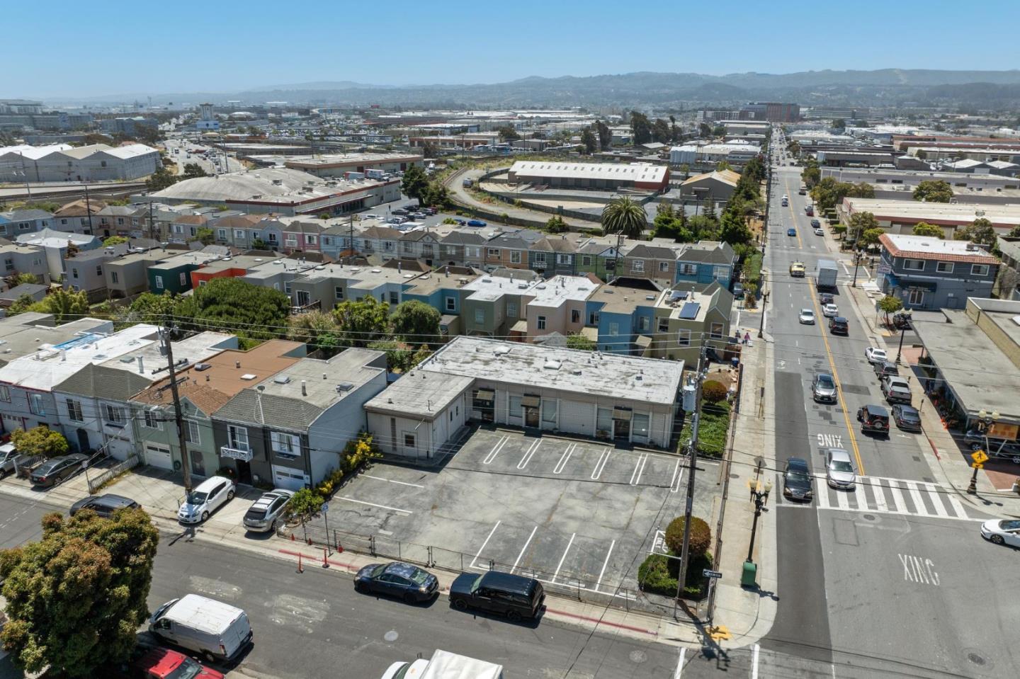 Detail Gallery Image 9 of 23 For 20-24 Linden Ave #20,  South San Francisco,  CA 94080 - – Beds | – Baths