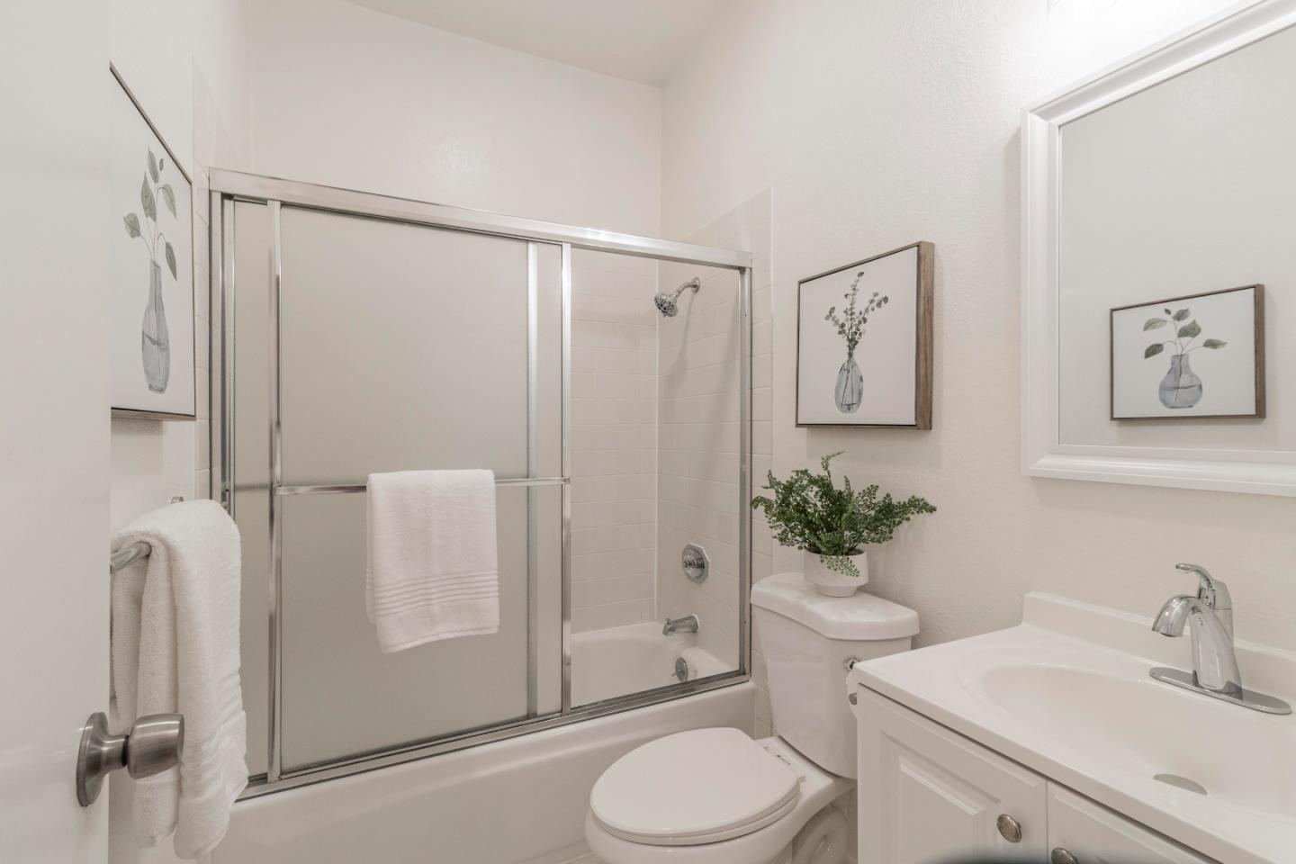 Detail Gallery Image 25 of 38 For 4685 Albany Cir #118,  San Jose,  CA 95129 - 2 Beds | 2 Baths