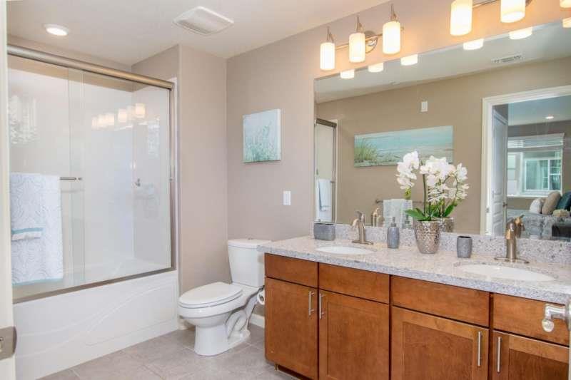 Detail Gallery Image 12 of 22 For 1130 Karby Ter #204,  Sunnyvale,  CA 94089 - 2 Beds | 2 Baths