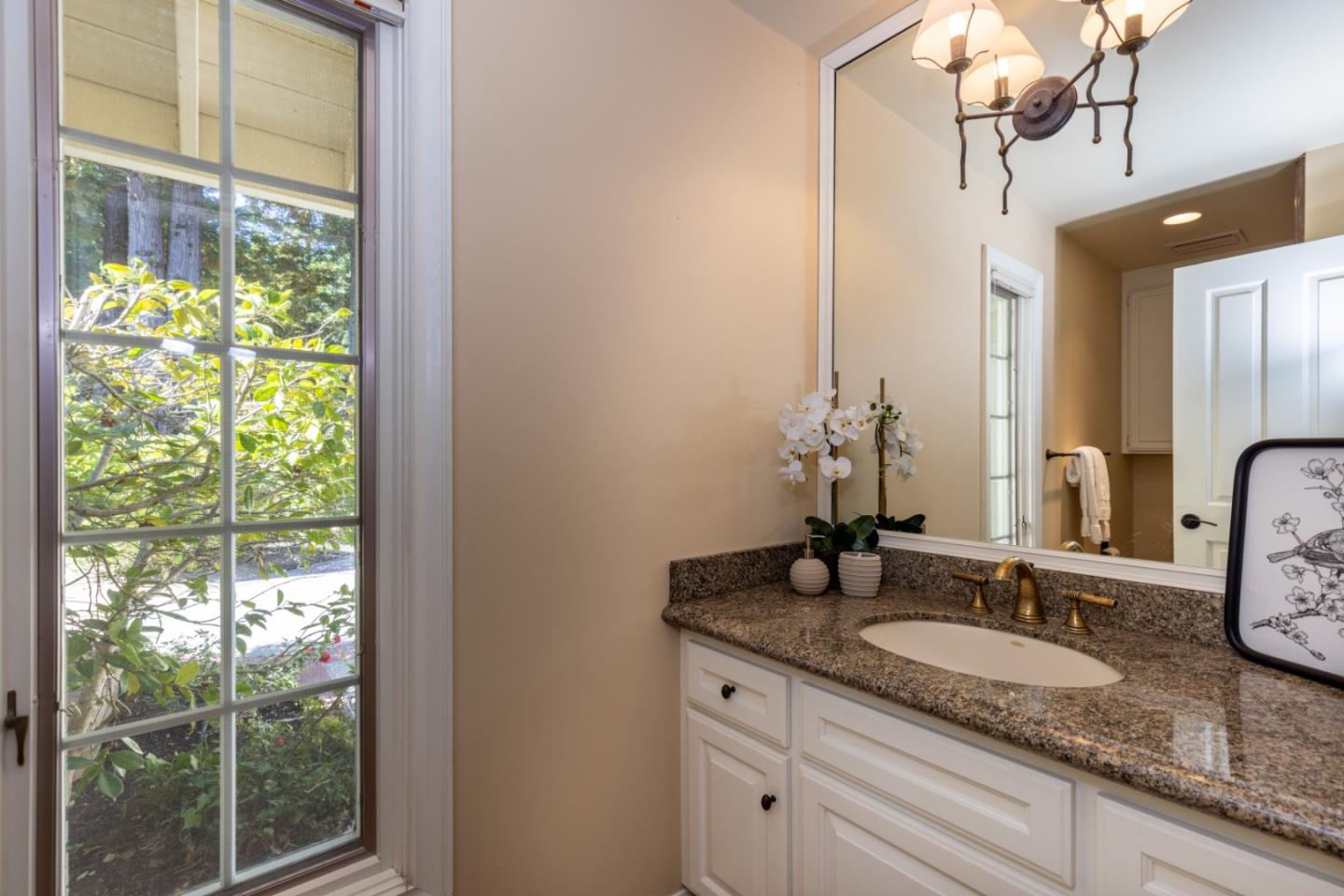 Detail Gallery Image 25 of 44 For 17092 Lon Rd, Los Gatos,  CA 95033 - 3 Beds | 3/1 Baths