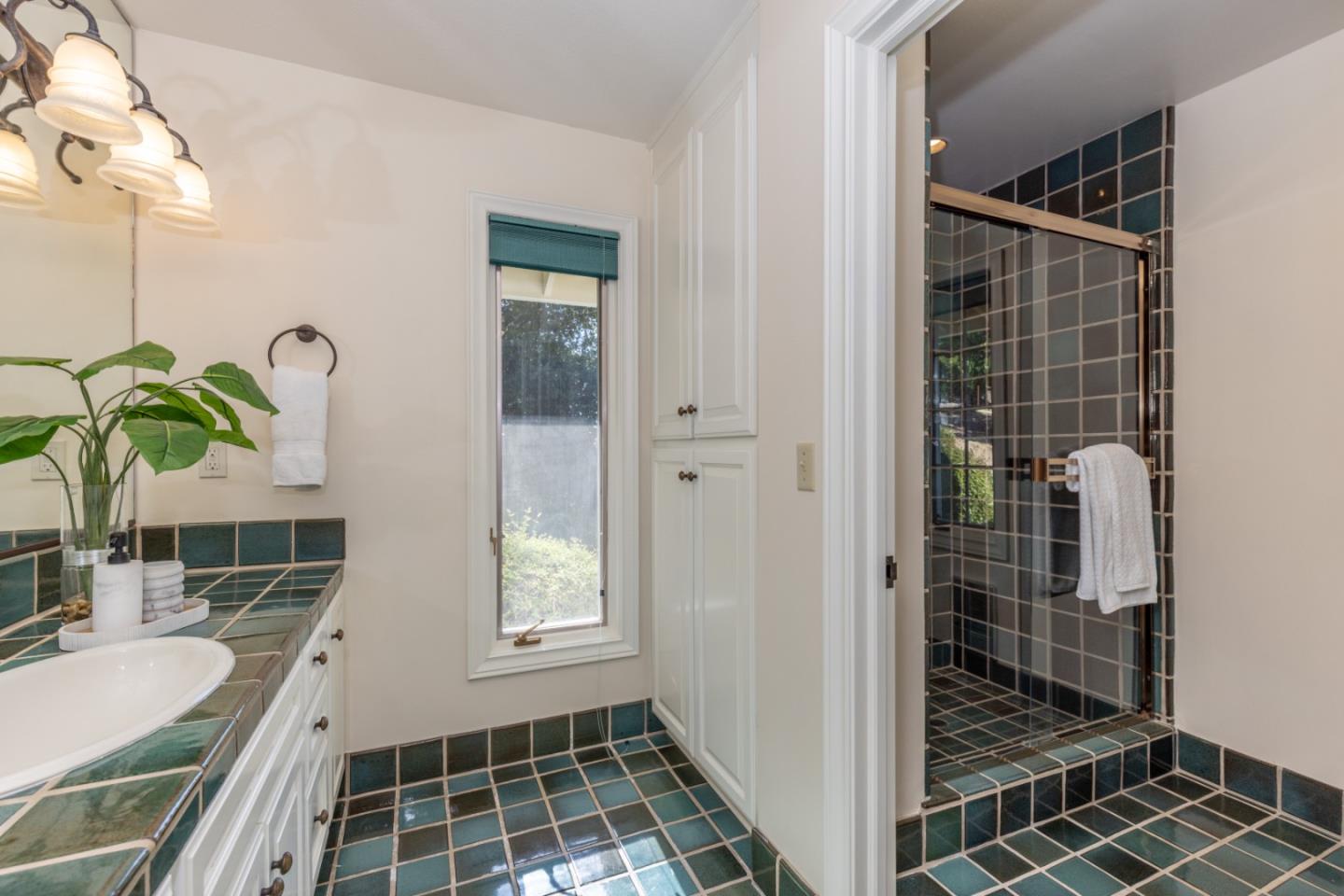 Detail Gallery Image 41 of 44 For 17092 Lon Rd, Los Gatos,  CA 95033 - 3 Beds | 3/1 Baths