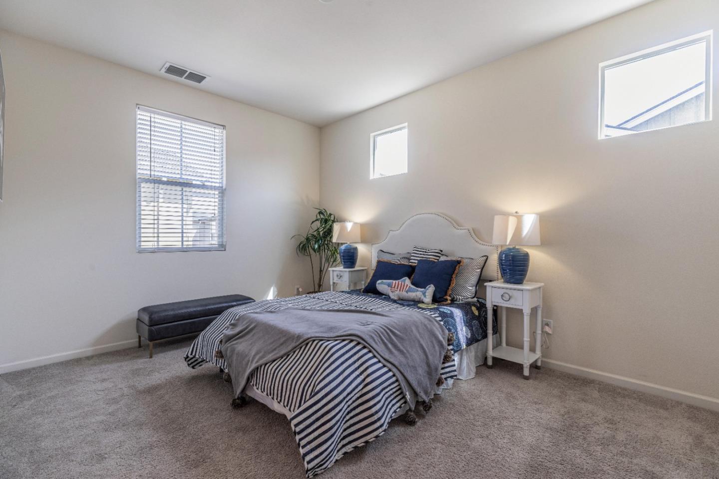 Detail Gallery Image 25 of 54 For 1505 Coyote Creek Way, Milpitas,  CA 95035 - 2 Beds | 2/1 Baths