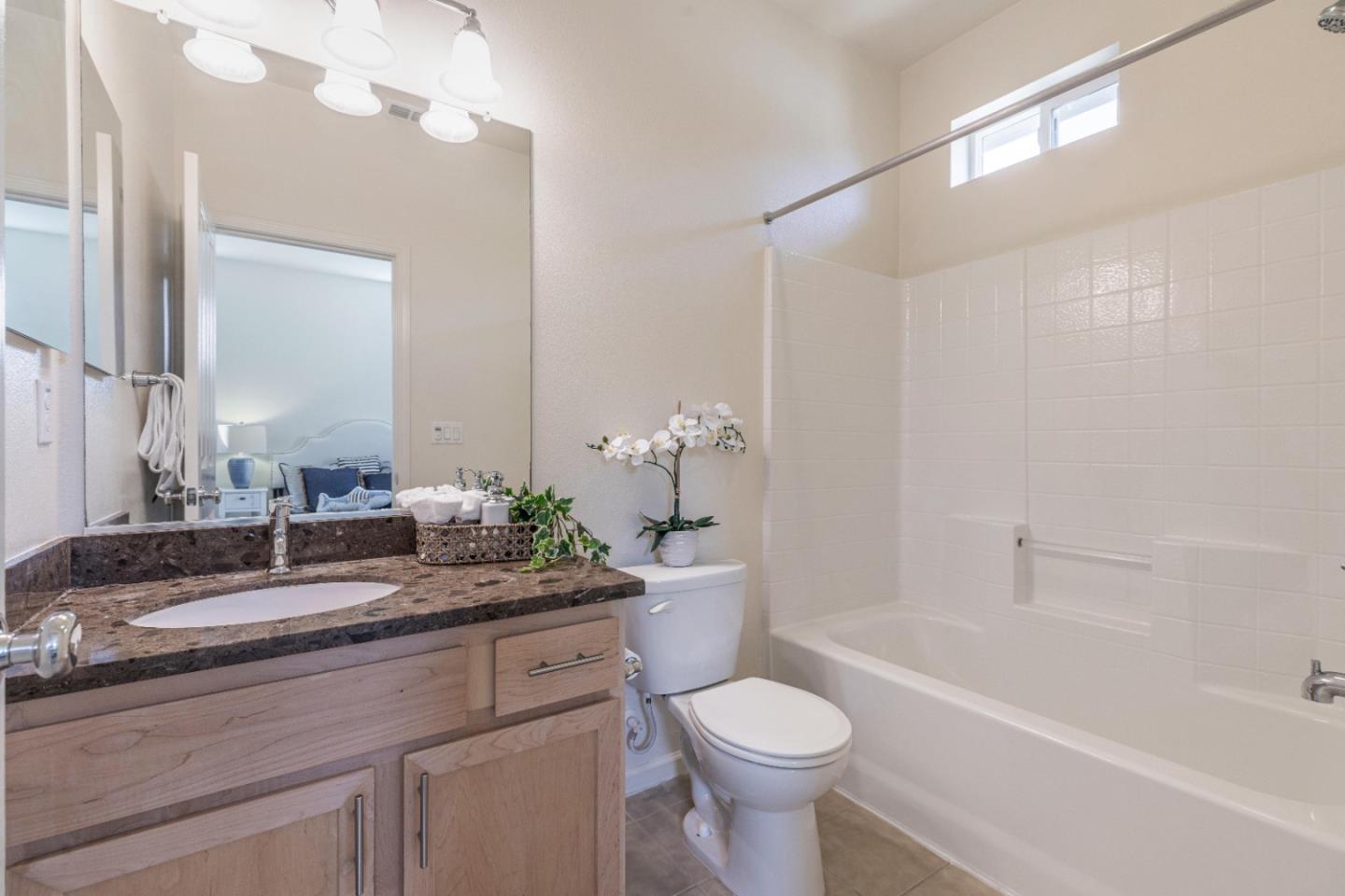 Detail Gallery Image 31 of 54 For 1505 Coyote Creek Way, Milpitas,  CA 95035 - 2 Beds | 2/1 Baths