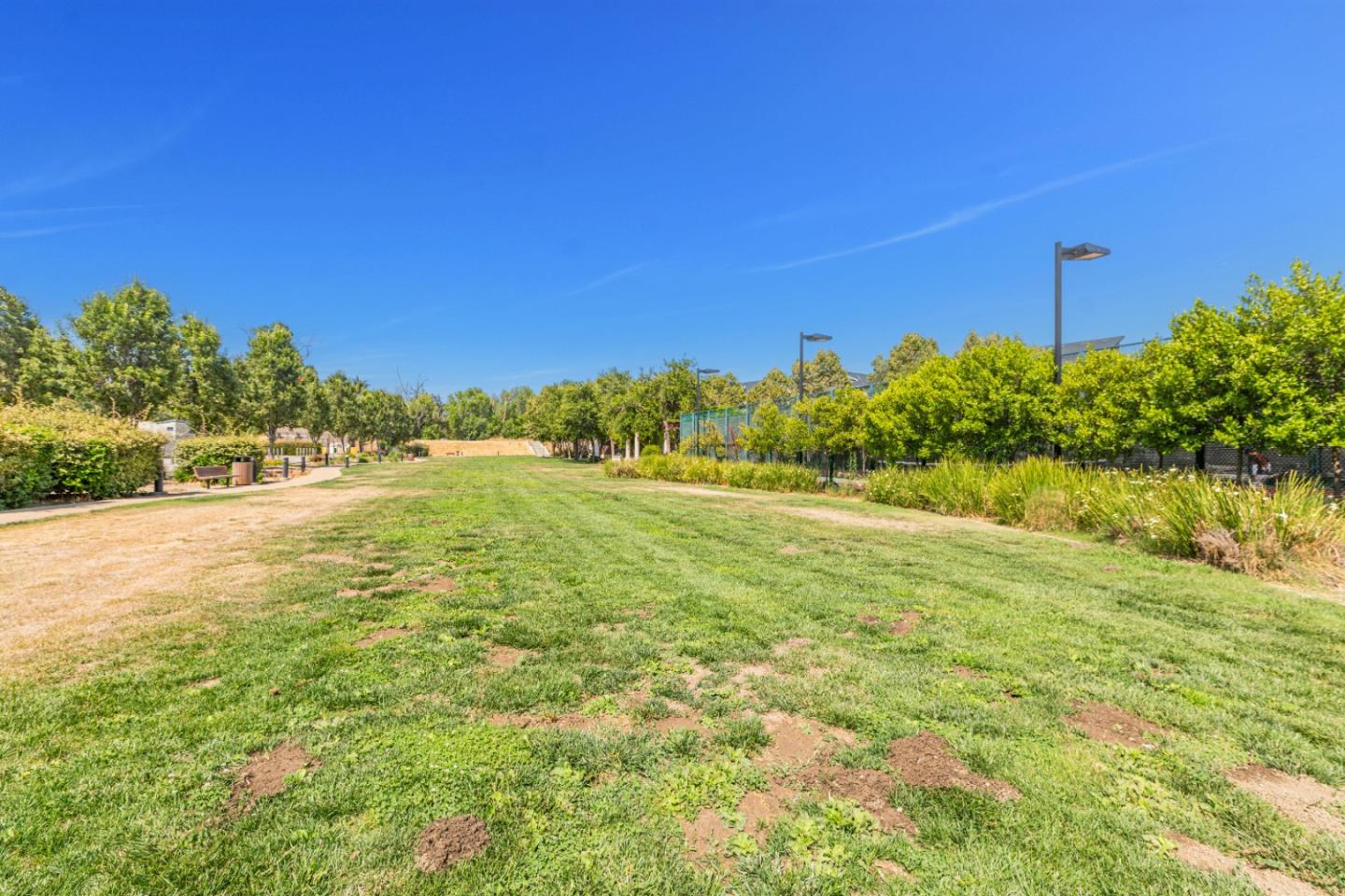 Detail Gallery Image 36 of 54 For 1505 Coyote Creek Way, Milpitas,  CA 95035 - 2 Beds | 2/1 Baths