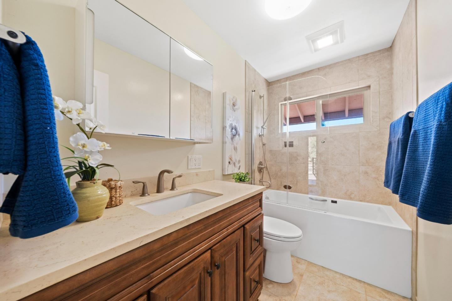 Detail Gallery Image 21 of 34 For 26773 Havenhill Ln, Los Gatos,  CA 95033 - 3 Beds | 2/1 Baths