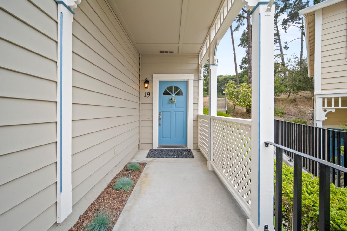 Detail Gallery Image 15 of 41 For 19 Glen Lake Dr, Pacific Grove,  CA 93950 - 2 Beds | 2/1 Baths