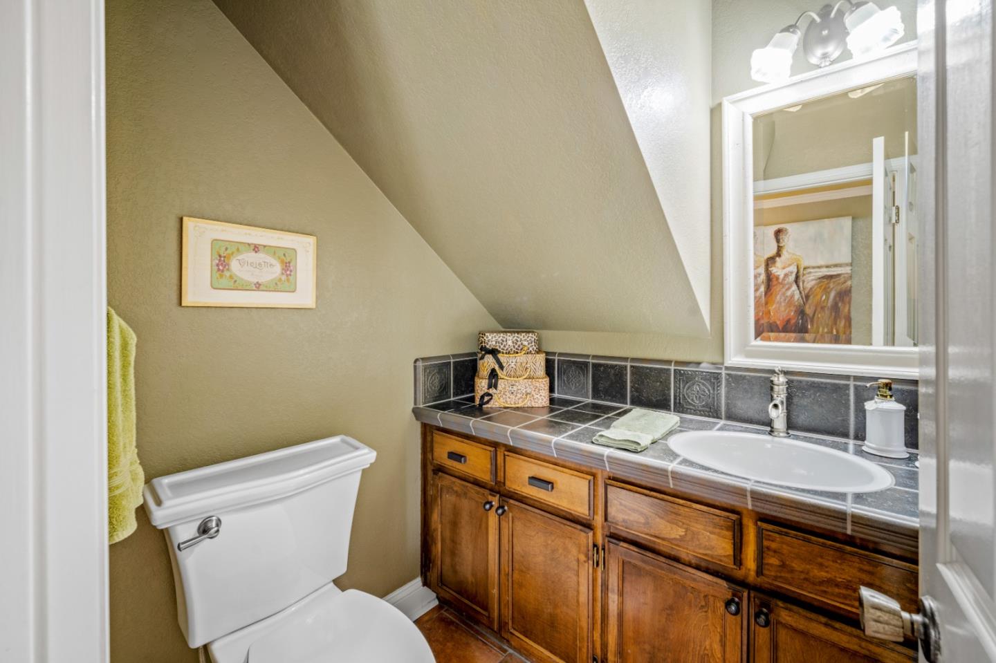 Detail Gallery Image 38 of 41 For 19 Glen Lake Dr, Pacific Grove,  CA 93950 - 2 Beds | 2/1 Baths