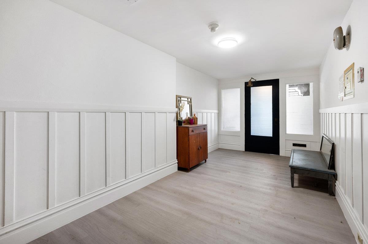 Detail Gallery Image 30 of 37 For 3542 23rd St, San Francisco,  CA 94110 - – Beds | – Baths