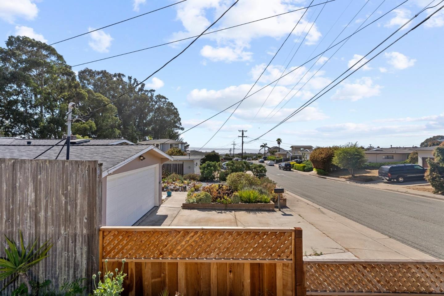 Detail Gallery Image 25 of 30 For 2050 Paralta Ave, Seaside,  CA 93955 - 3 Beds | 2 Baths