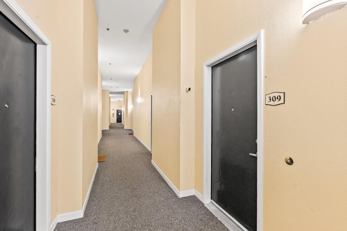 Detail Gallery Image 6 of 29 For 20 Ryland Park Dr #309,  San Jose,  CA 95110 - 1 Beds | 1/1 Baths