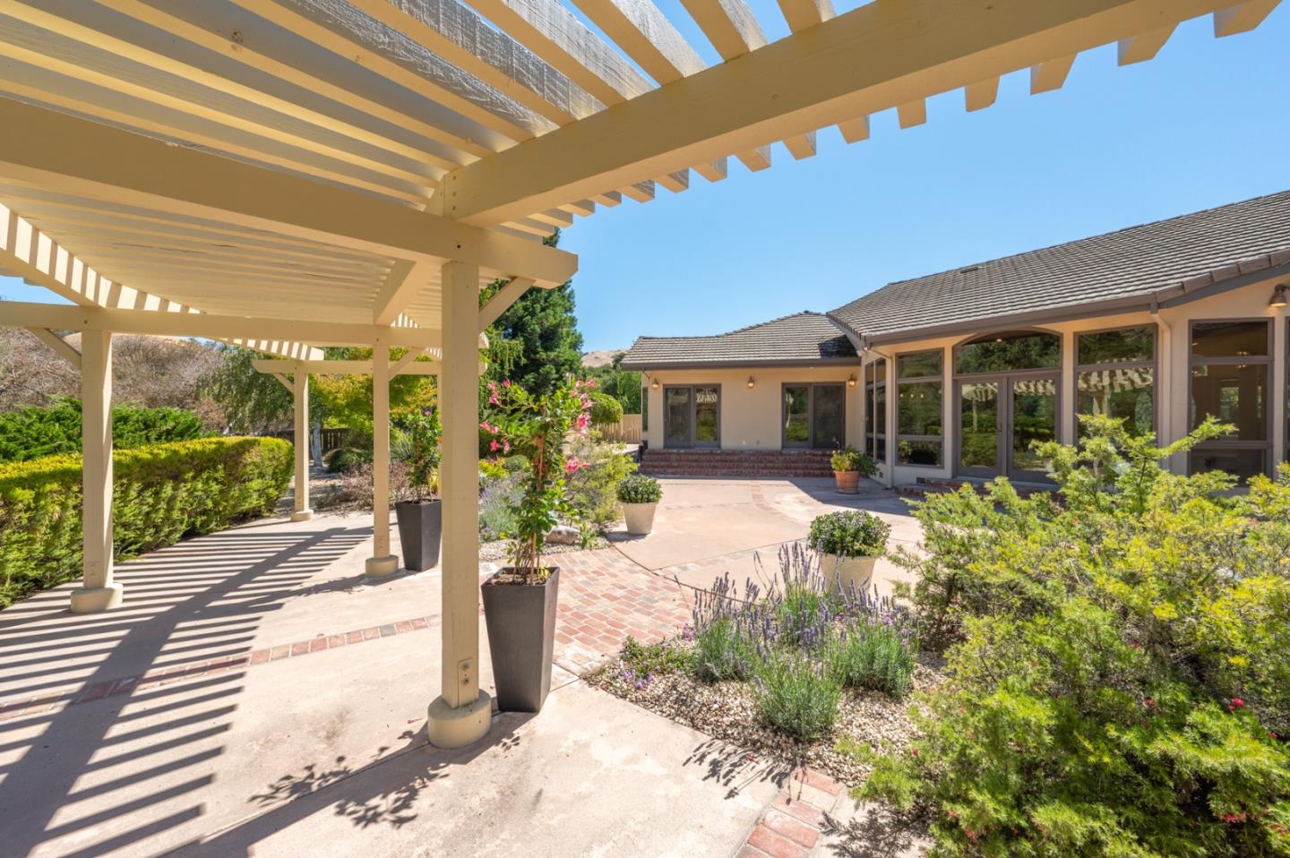 Detail Gallery Image 12 of 15 For 529 Corral De Tierra Rd, Corral De Tierra,  CA 93908 - 3 Beds | 2/1 Baths
