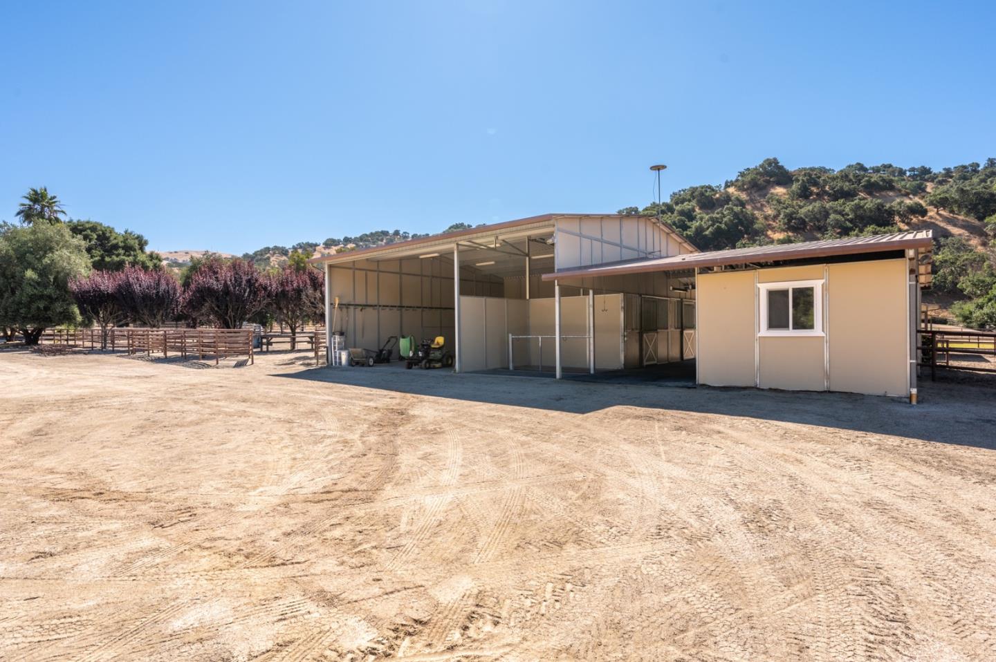 Detail Gallery Image 26 of 30 For 529 Corral De Tierra Rd, Corral De Tierra,  CA 93908 - 3 Beds | 2/1 Baths