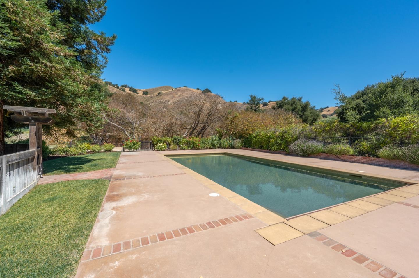 Detail Gallery Image 5 of 15 For 529 Corral De Tierra Rd, Corral De Tierra,  CA 93908 - 3 Beds | 2/1 Baths