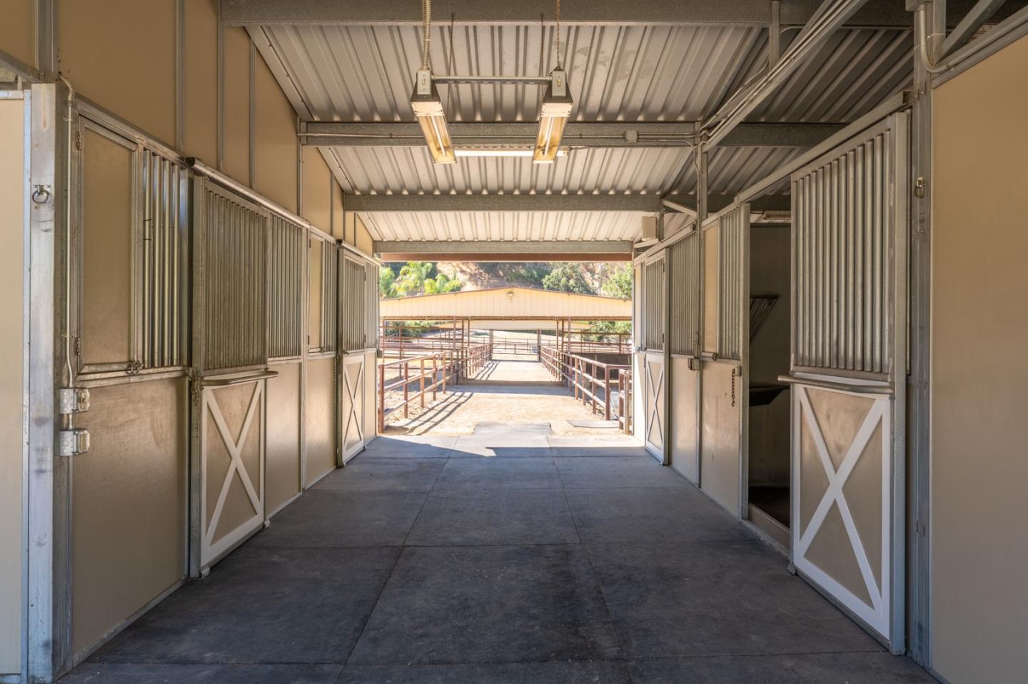 Detail Gallery Image 6 of 15 For 529 Corral De Tierra Rd, Corral De Tierra,  CA 93908 - 3 Beds | 2/1 Baths