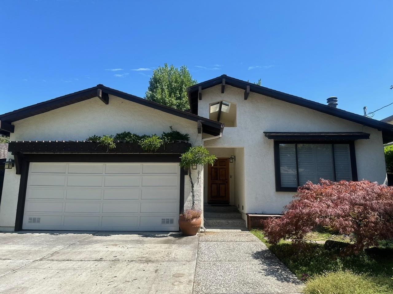 Detail Gallery Image 1 of 35 For 2161 Sterling Ave, Menlo Park,  CA 94025 - 3 Beds | 2 Baths