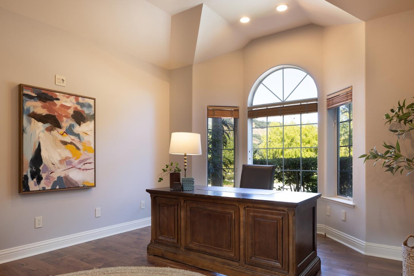 Detail Gallery Image 19 of 49 For 6 Sleepy Hollow Dr, Carmel Valley,  CA 93924 - 4 Beds | 3/2 Baths