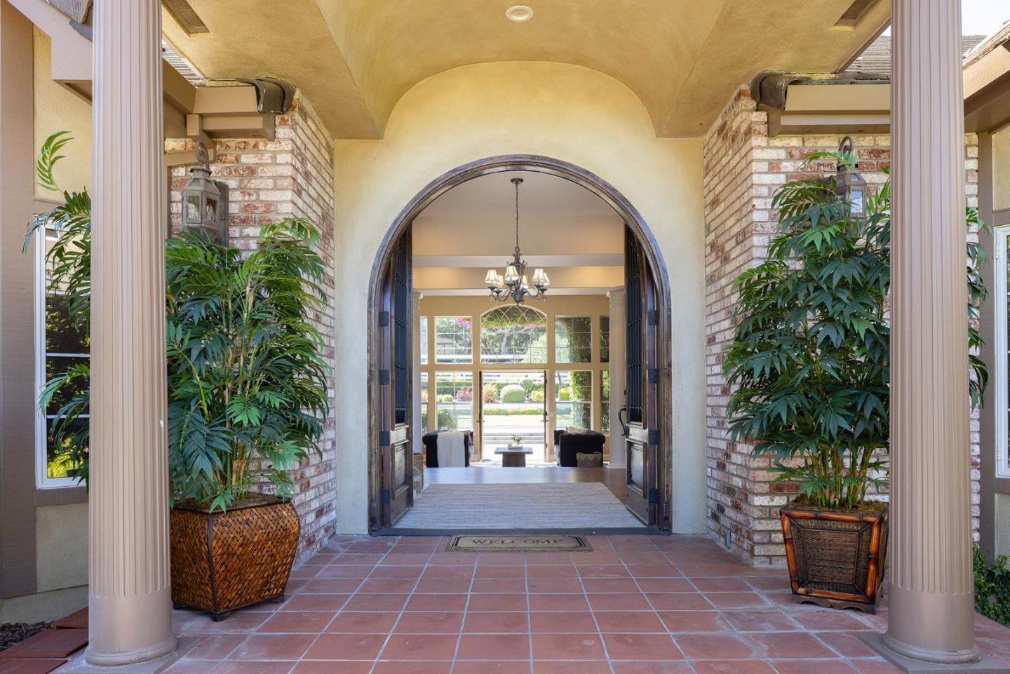 Detail Gallery Image 6 of 49 For 6 Sleepy Hollow Dr, Carmel Valley,  CA 93924 - 4 Beds | 3/2 Baths