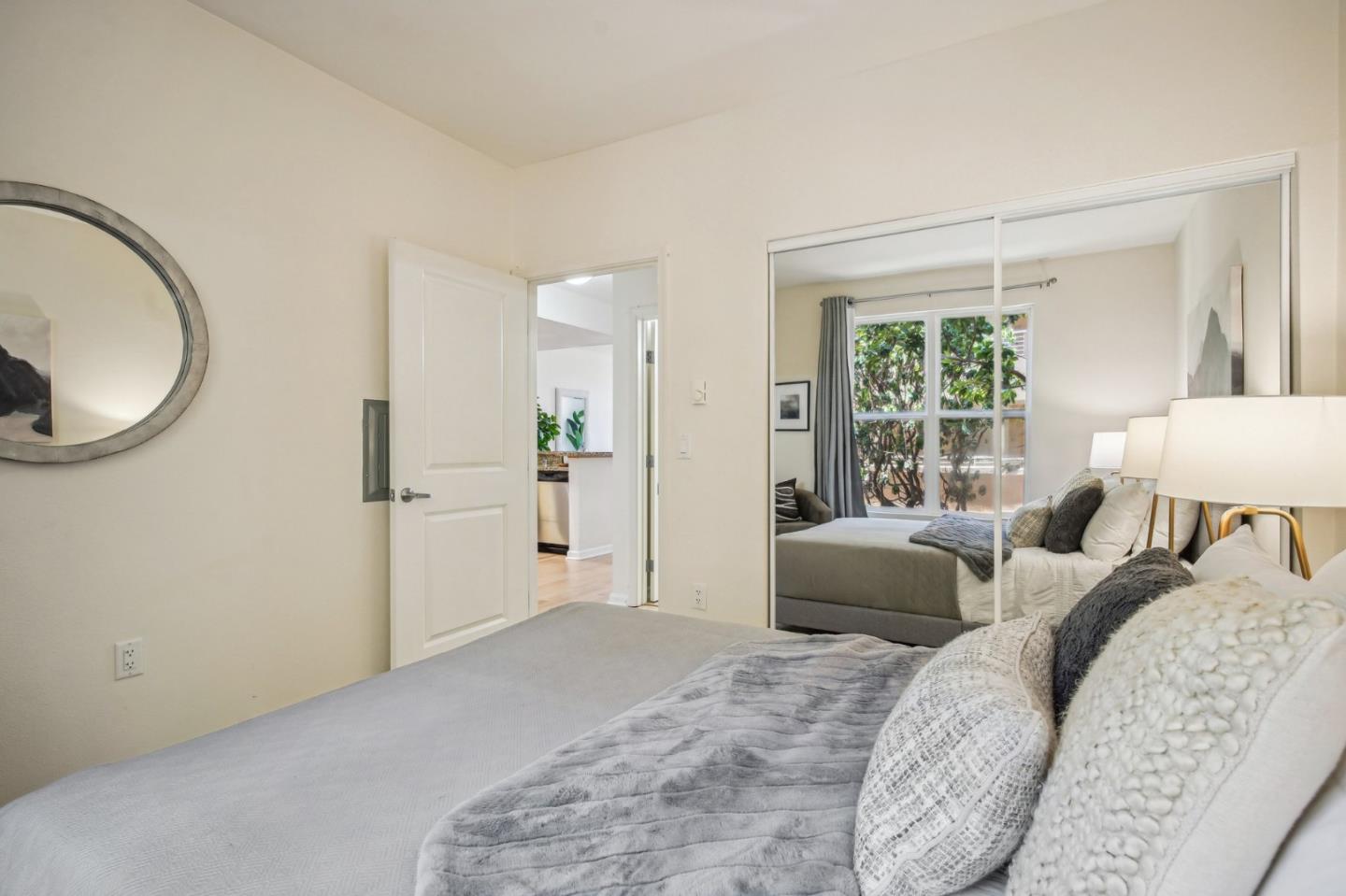 Detail Gallery Image 13 of 40 For 401 Crescent Ct #4206,  San Francisco,  CA 94134 - 2 Beds | 2 Baths