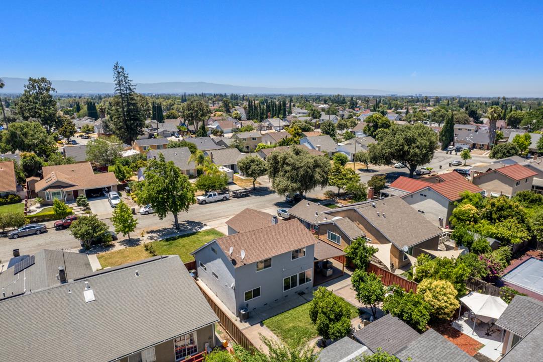 Detail Gallery Image 25 of 33 For 1336 Mich Bluff Dr, San Jose,  CA 95131 - 4 Beds | 2 Baths