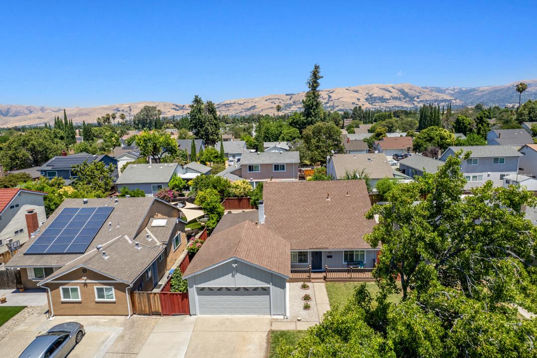 Detail Gallery Image 29 of 33 For 1336 Mich Bluff Dr, San Jose,  CA 95131 - 4 Beds | 2 Baths