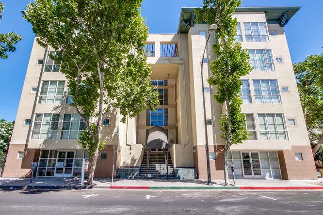 Detail Gallery Image 1 of 1 For 97 E Saint James St #35,  San Jose,  CA 95112 - 1 Beds | 1 Baths