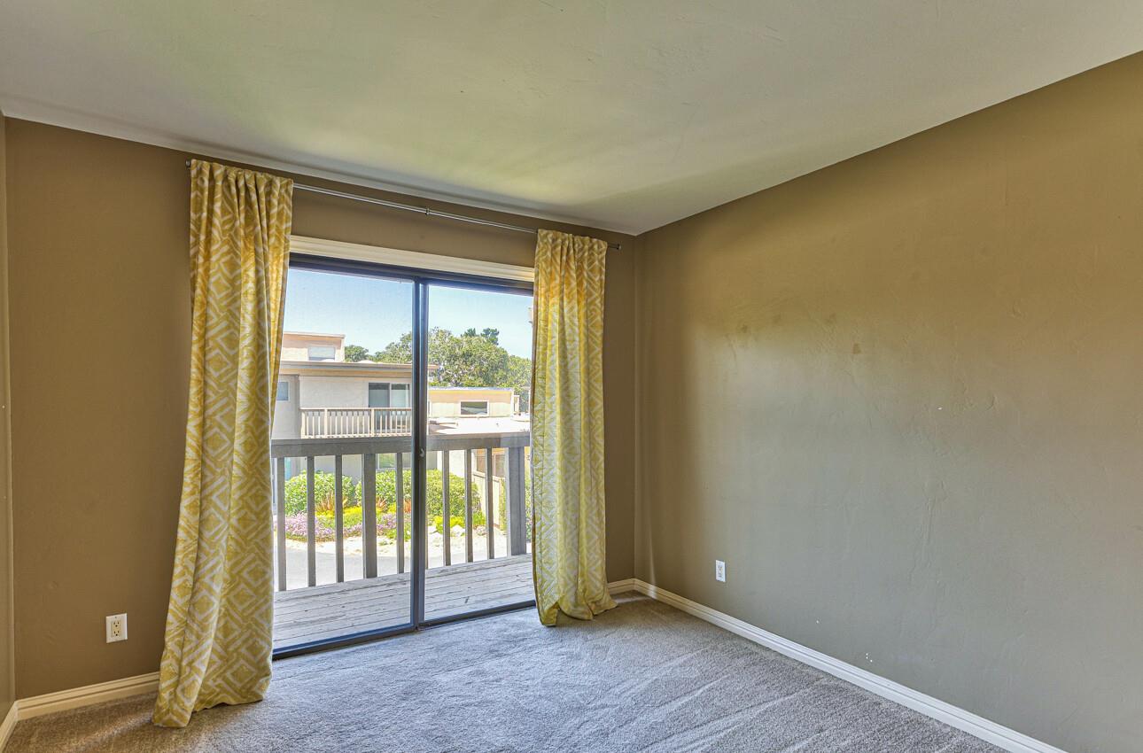 Detail Gallery Image 27 of 32 For 62 Montsalas Dr, Monterey,  CA 93940 - 3 Beds | 2/1 Baths