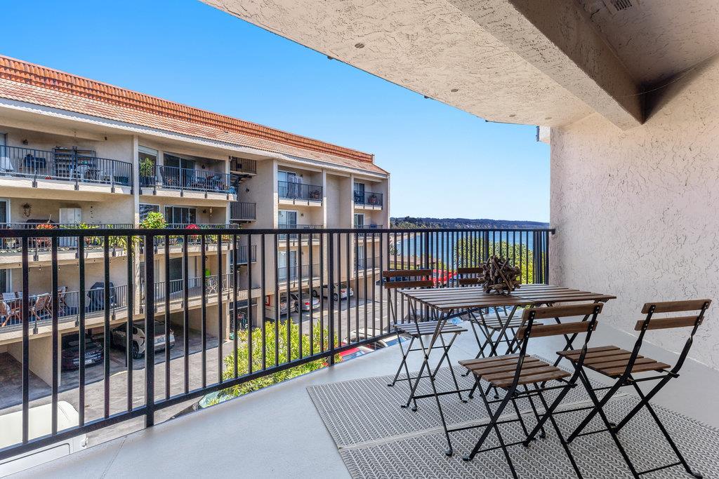 Detail Gallery Image 28 of 38 For 850 Park Ave 3b,  Capitola,  CA 95010 - 3 Beds | 2 Baths