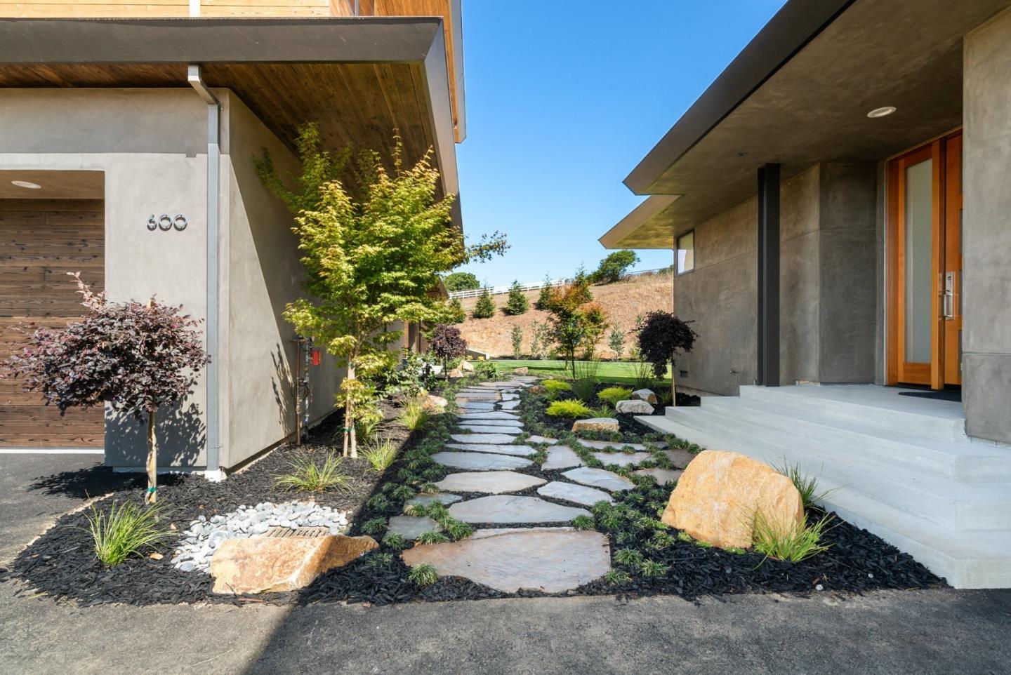 Detail Gallery Image 12 of 115 For 600 Sea View Terrace, La Selva Beach,  CA 95076 - 6 Beds | 5/2 Baths