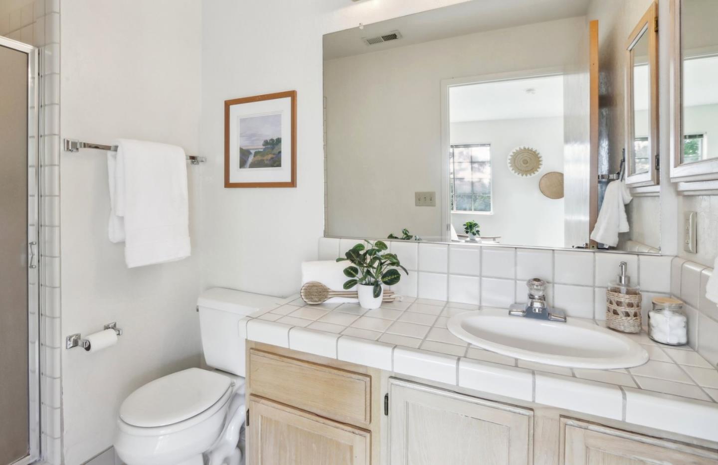 Detail Gallery Image 21 of 33 For 472 Racquet Lndg, Aptos,  CA 95003 - 2 Beds | 2/1 Baths