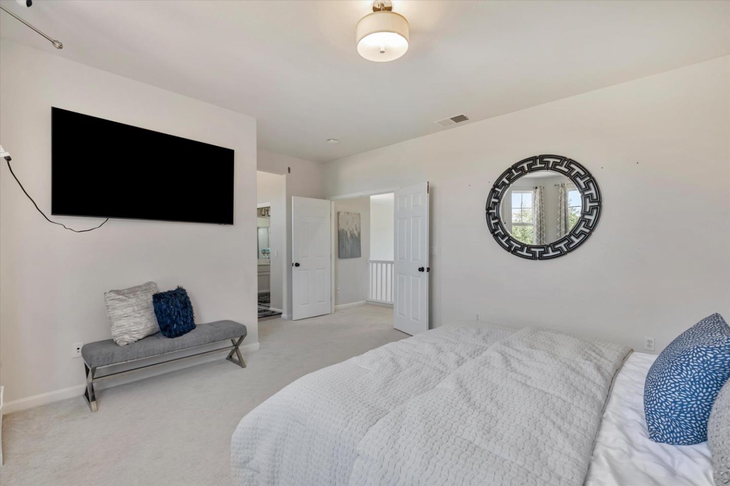 Detail Gallery Image 19 of 42 For 252 Comeabout Cir, Pittsburg,  CA 94565 - 4 Beds | 2/1 Baths