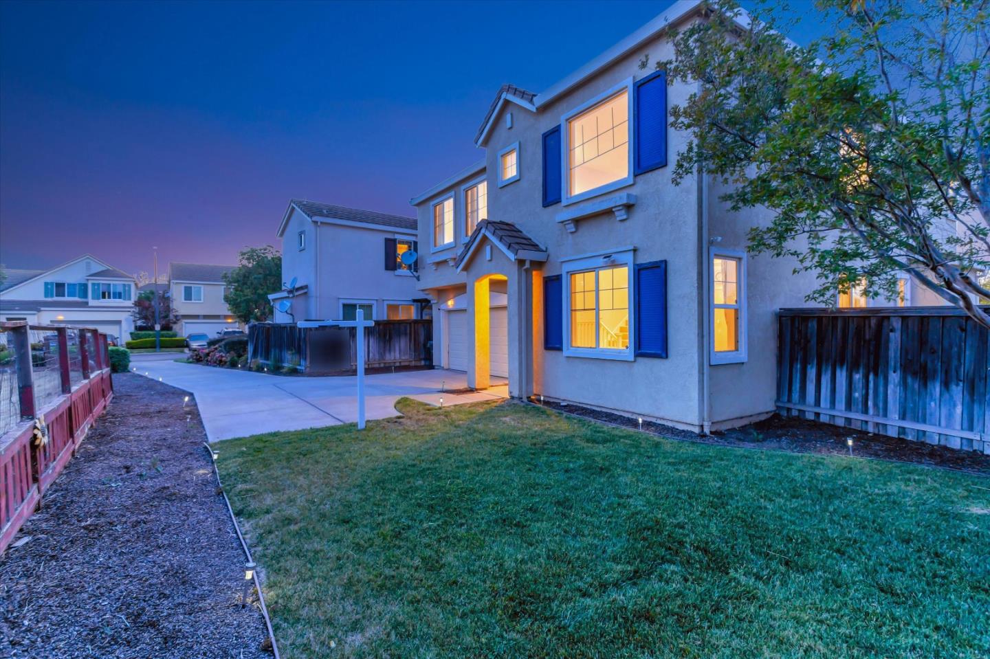 Detail Gallery Image 31 of 42 For 252 Comeabout Cir, Pittsburg,  CA 94565 - 4 Beds | 2/1 Baths