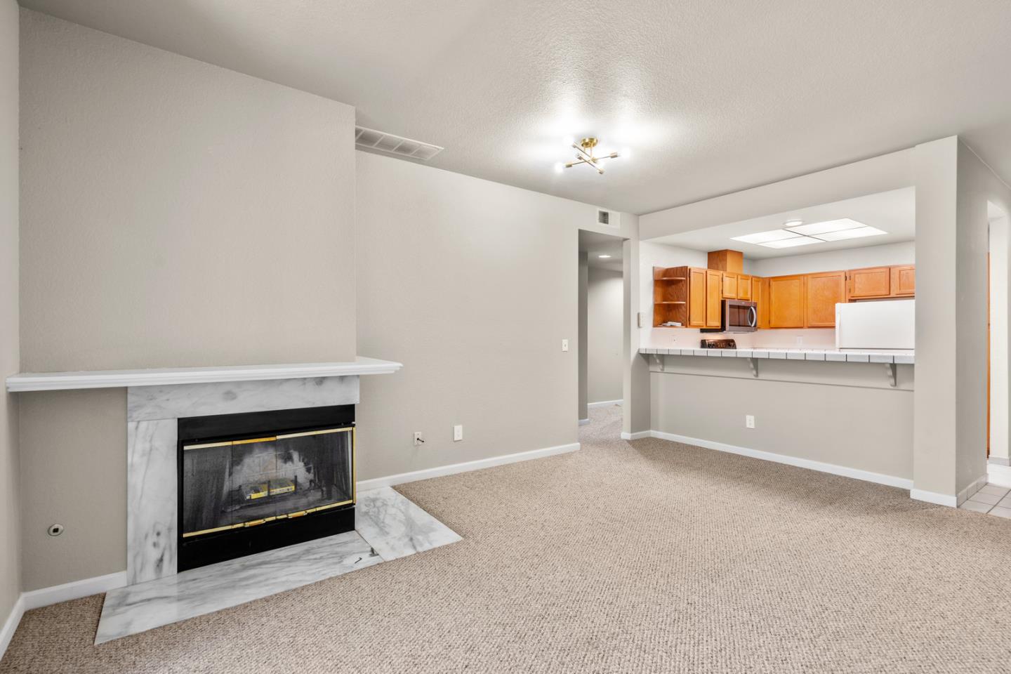 Detail Gallery Image 11 of 33 For 1722 Parkview Green Cir, San Jose,  CA 95131 - 1 Beds | 1 Baths