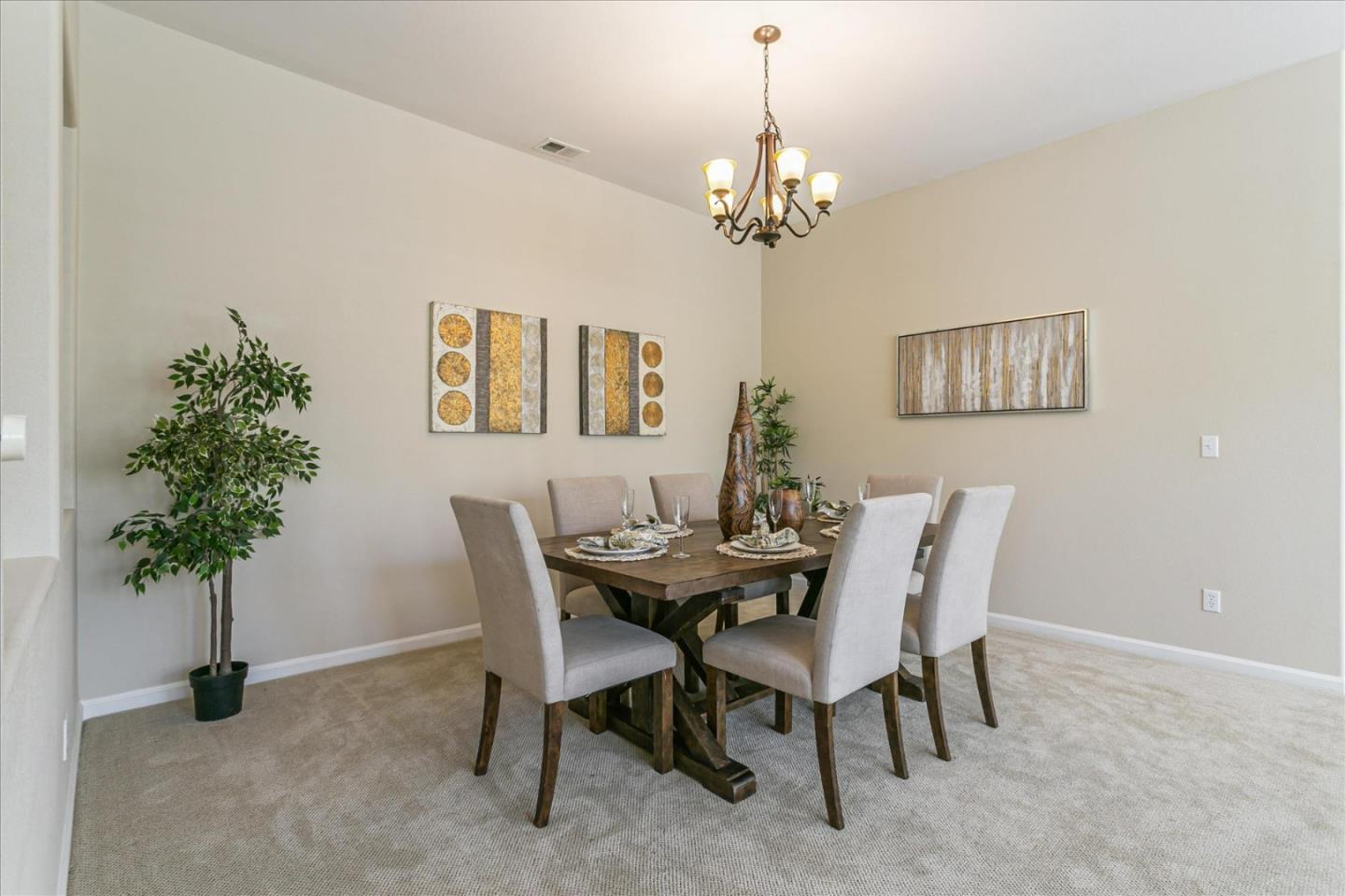 Detail Gallery Image 10 of 54 For 8877 Wine Valley Cir, San Jose,  CA 95135 - 3 Beds | 2 Baths