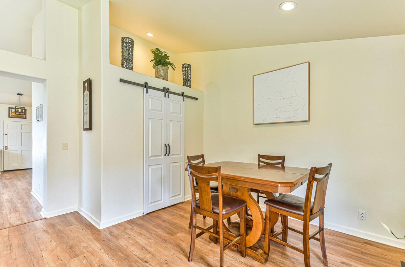 Detail Gallery Image 17 of 32 For 147 Aaron Way, Marina,  CA 93933 - 3 Beds | 2 Baths