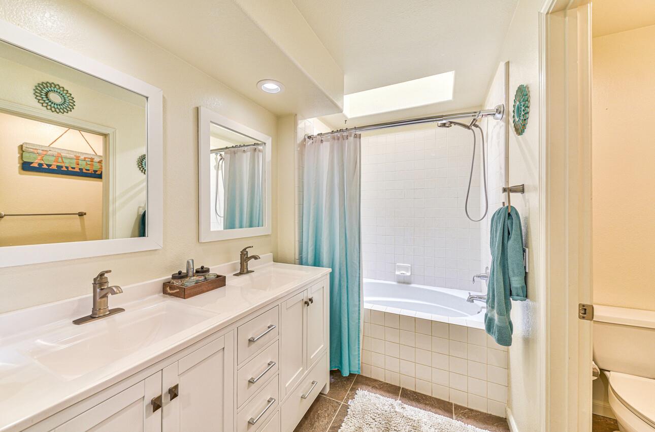 Detail Gallery Image 25 of 32 For 147 Aaron Way, Marina,  CA 93933 - 3 Beds | 2 Baths