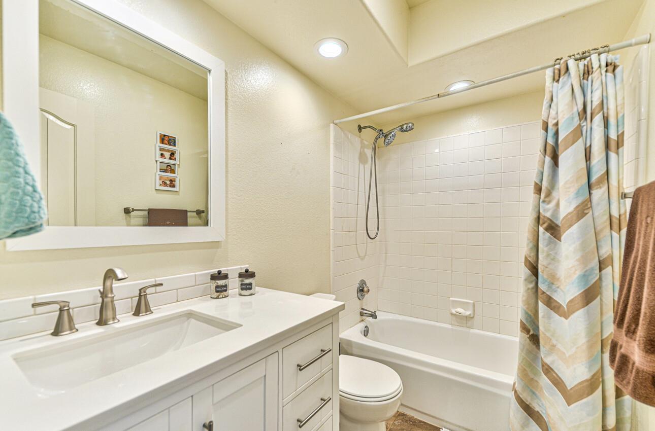 Detail Gallery Image 28 of 32 For 147 Aaron Way, Marina,  CA 93933 - 3 Beds | 2 Baths