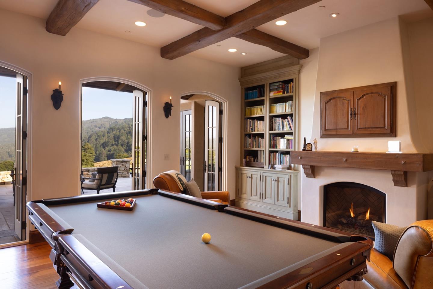 Detail Gallery Image 15 of 46 For 13 Rancho San Carlos Road, Carmel,  CA 93923 - 5 Beds | 4/1 Baths