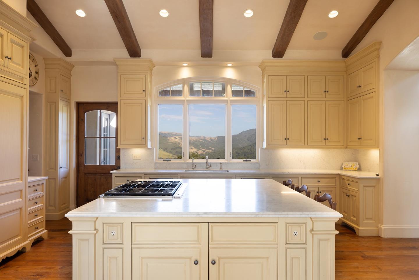 Detail Gallery Image 8 of 46 For 13 Rancho San Carlos Road, Carmel,  CA 93923 - 5 Beds | 4/1 Baths