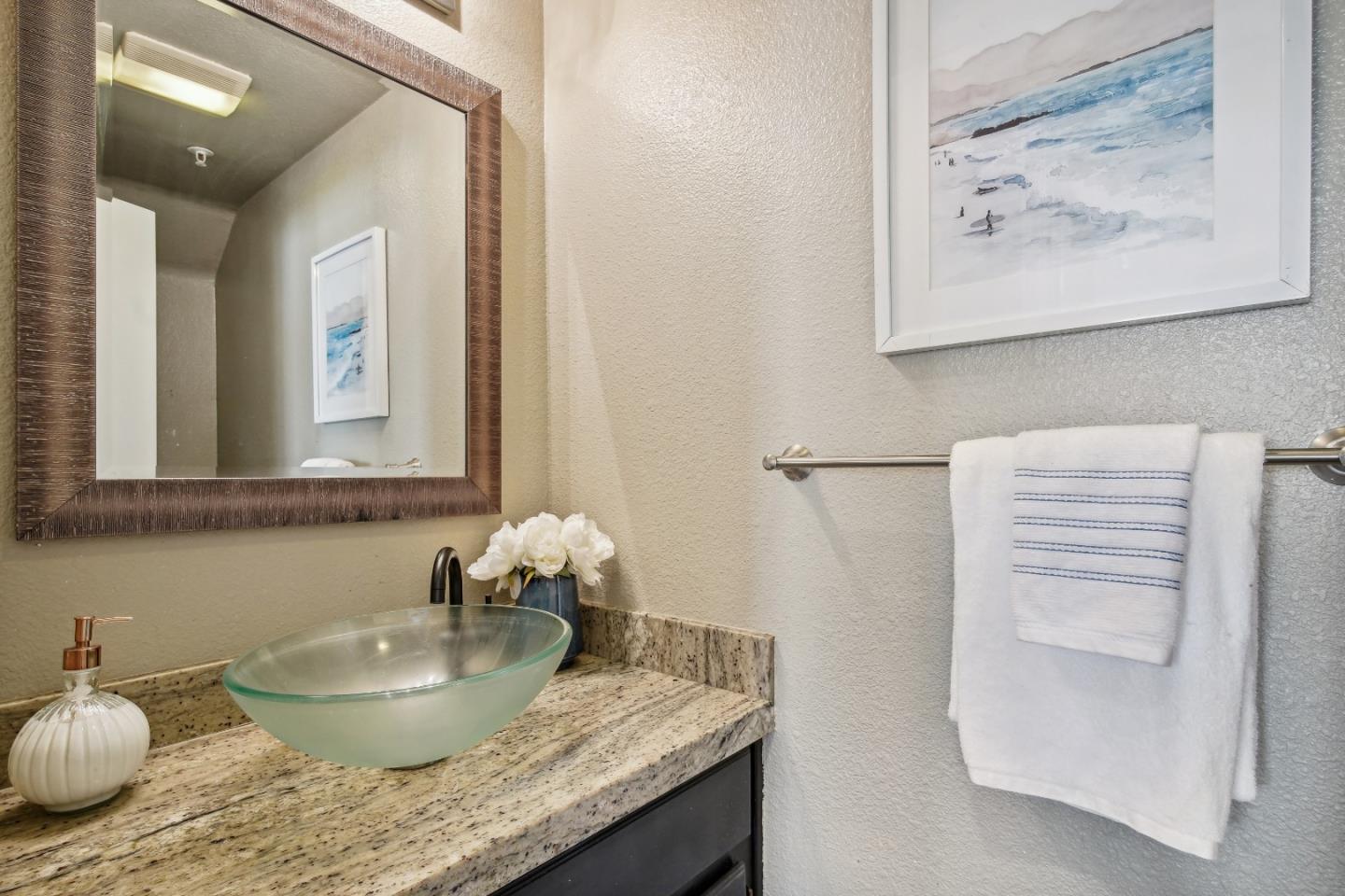 Detail Gallery Image 11 of 35 For 3331 Midtown Pl, San Jose,  CA 95136 - 2 Beds | 2/1 Baths